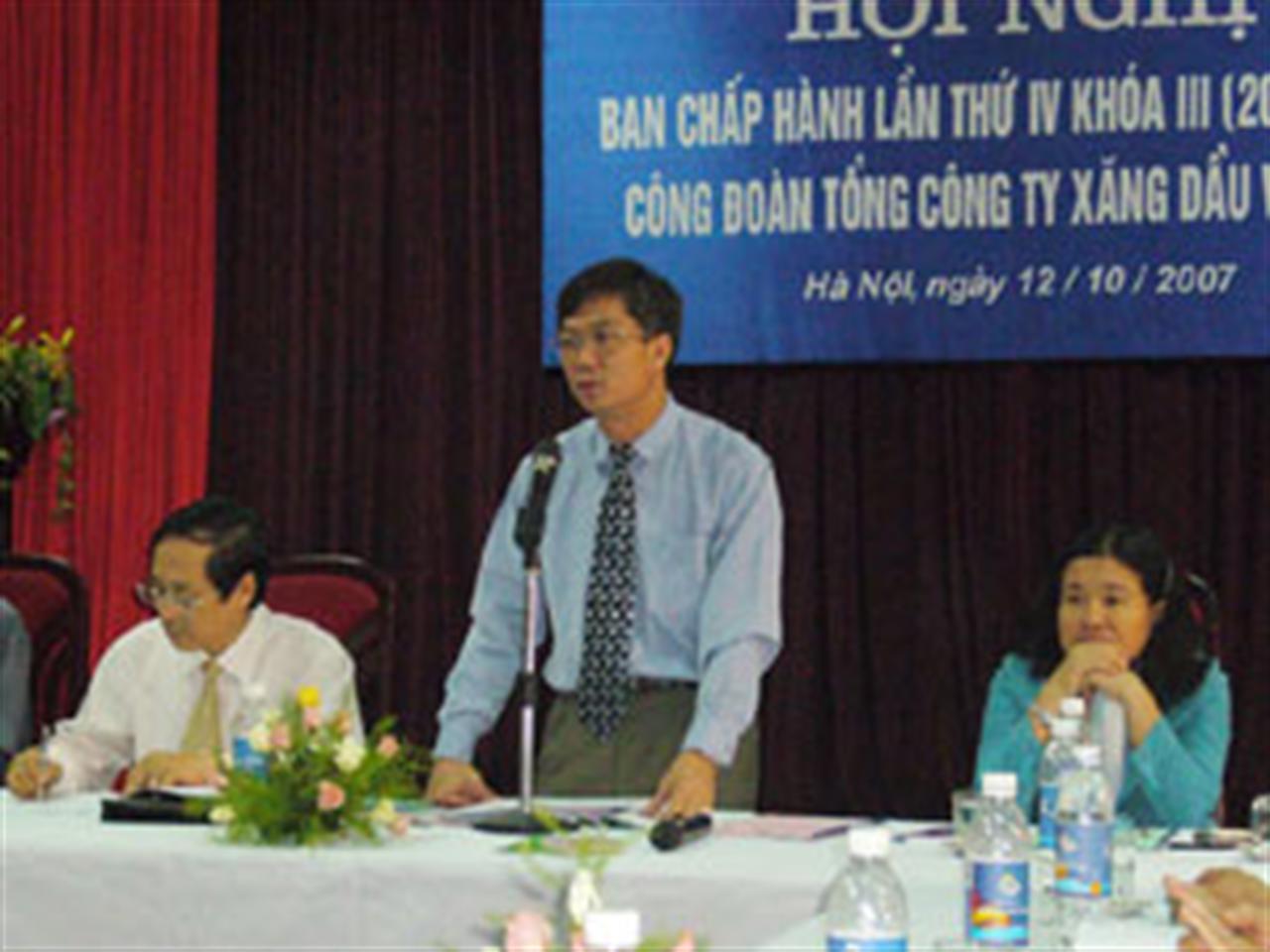 Hội nghị Ban chấp hành Công đoàn TCTy Xăng dầu Việt Nam lần thứ IV-khóa III