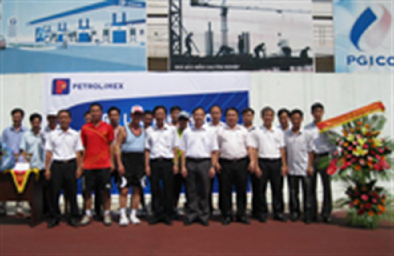 Tổ chức giải Tennis chào mừng 55 năm thành lập Công ty