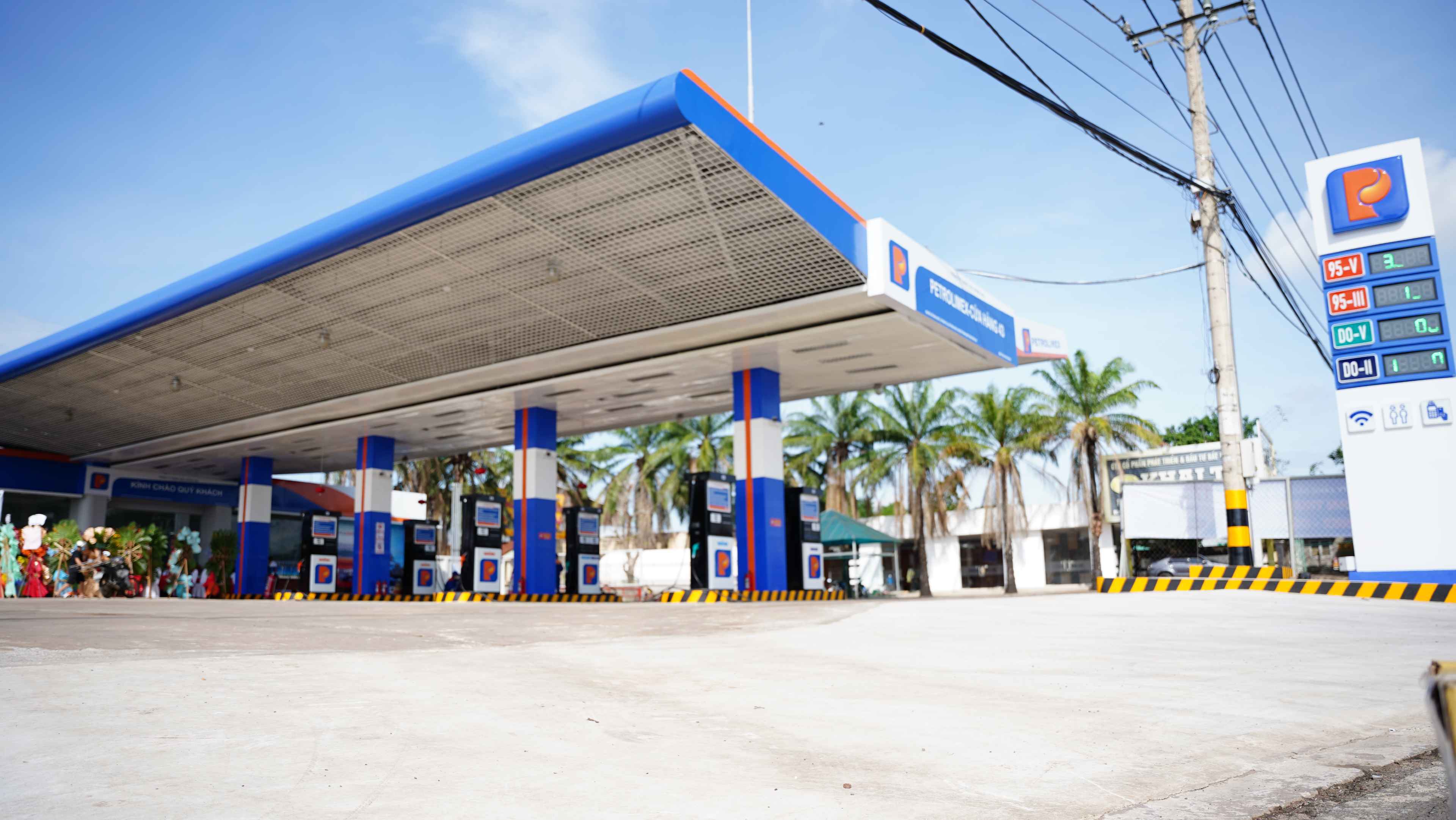 Công ty xăng dầu Đồng Nai khai trương cửa hàng xăng dầu số 43