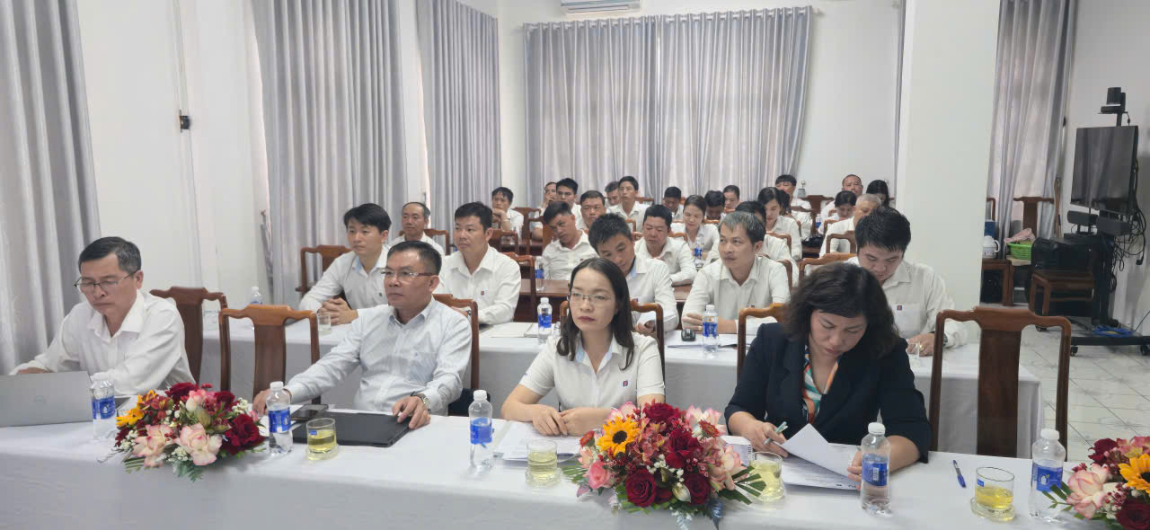 CN Petrolimex Bình Phước: Hội nghị tổng kết 2025 và triển khai phương hướng nhiệu vụ năm 2026