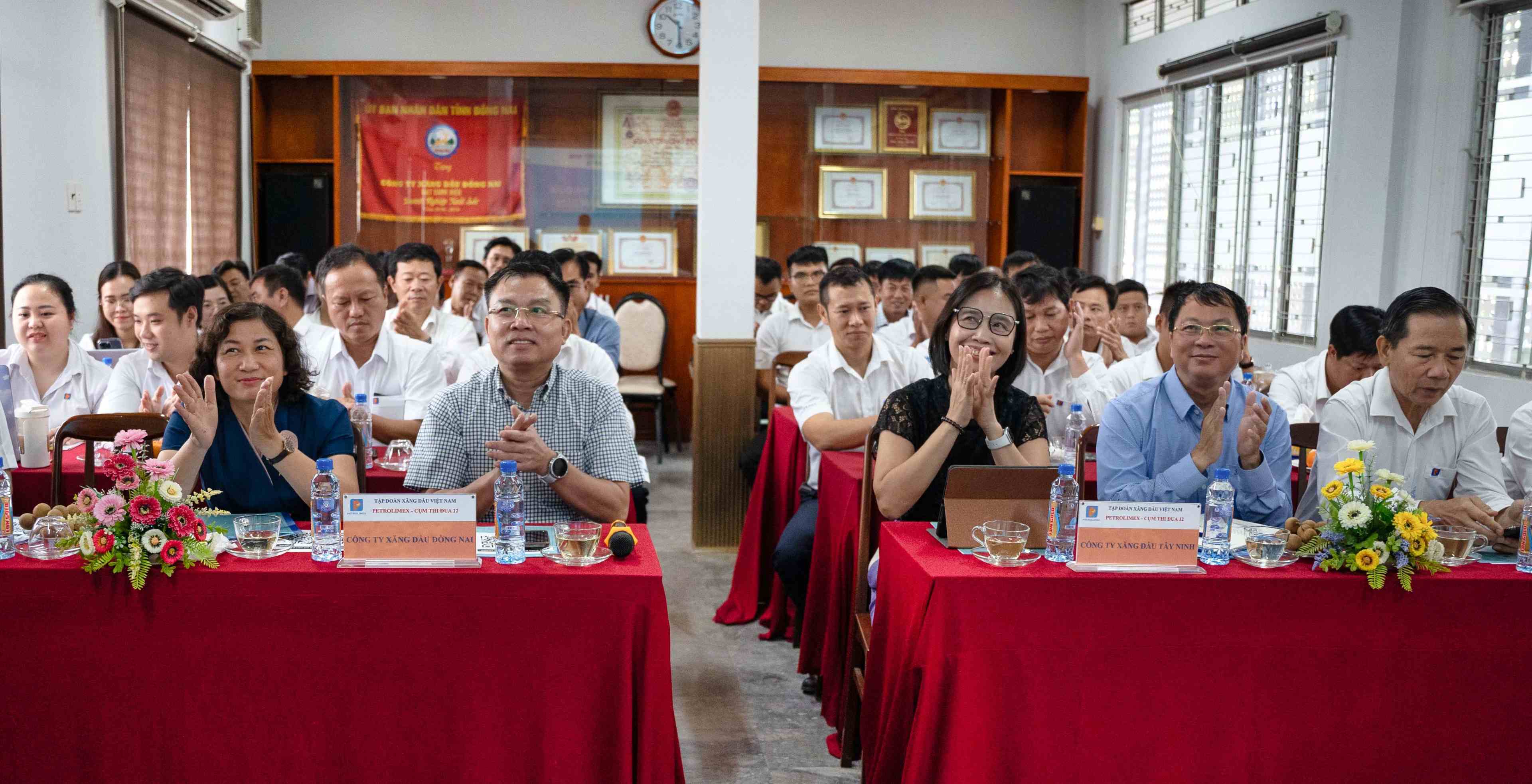 CỤM THI ĐUA SỐ 12 CỦA PETROLIMEX: Sơ kết phong trào thi đua 6 tháng đầu năm 2024
