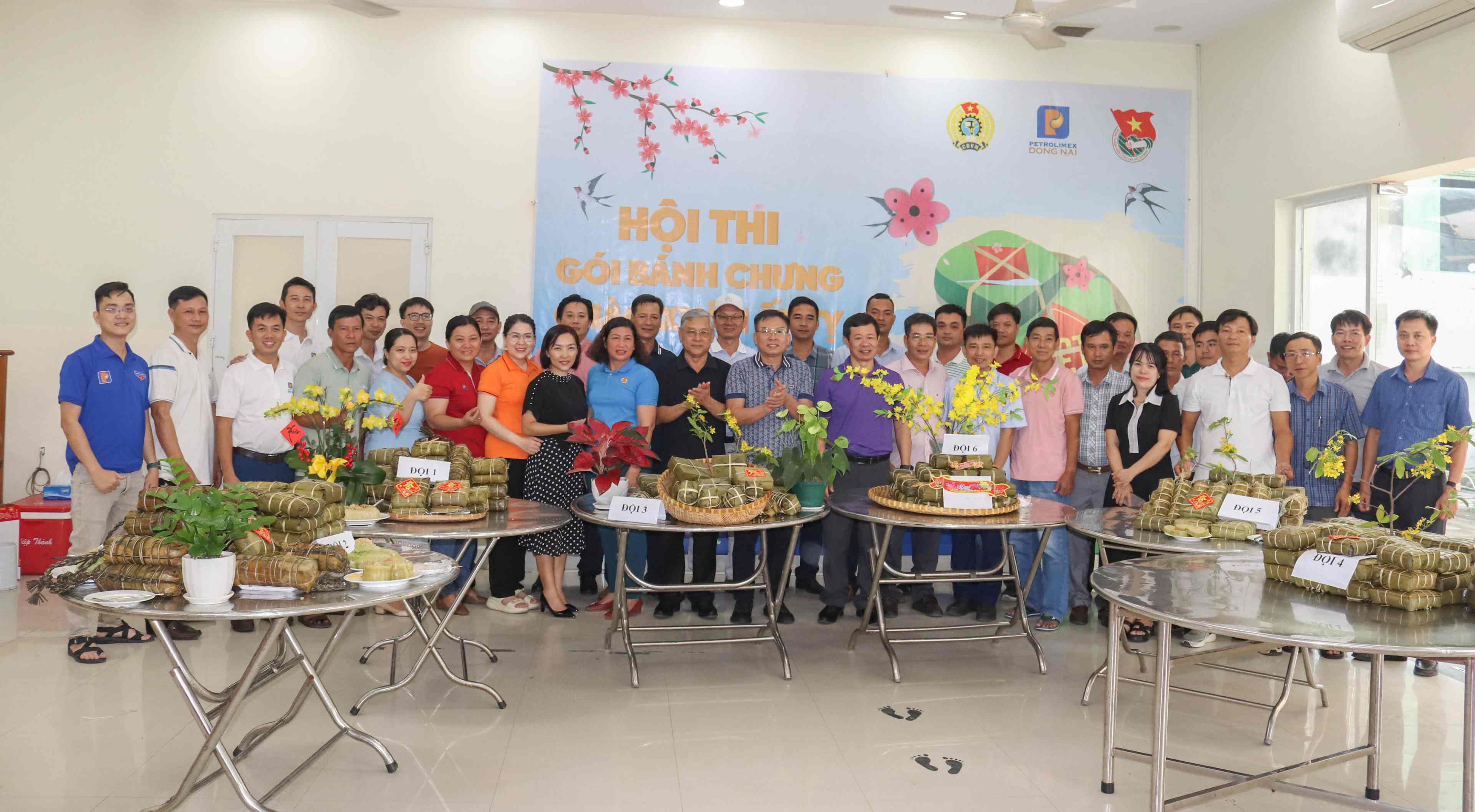 Petrolimex Đồng Nai : Sôi nổi hội thi gói bánh chưng, bánh tét chào đón xuân Ất Tỵ 2025.