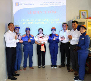 Vinh danh các CHXD tiêu biểu trong thi đua tháng 6/2024