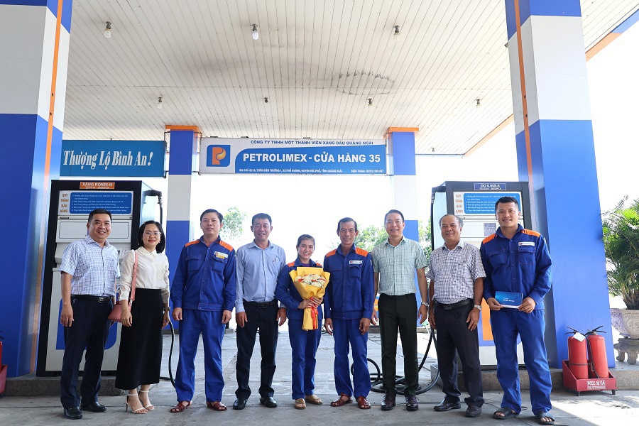 Vinh danh, khen thưởng các đơn vị hoàn thành xuất sắc nhiệm vụ tháng 4 năm 2025