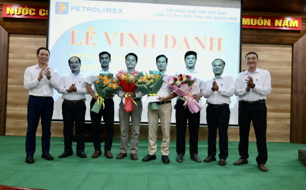 Vinh danh các CHXD tiêu biểu trong thi đua tháng 8/2024