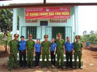 Khánh thành và bàn giao nhà tình nghĩa tại làng Bồ 2
