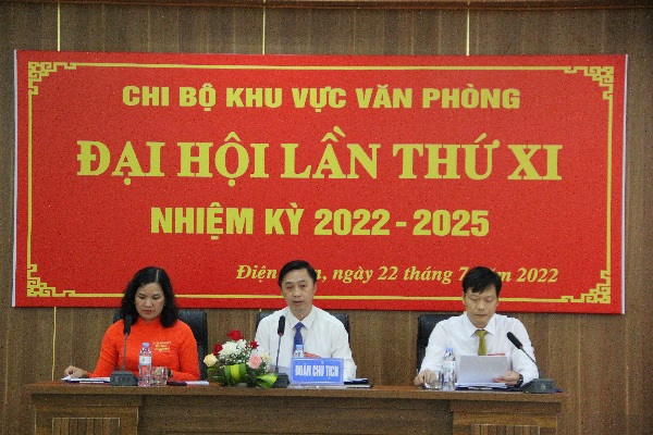 Đại hội chi bộ khu vực Văn phòng lần thứ XI