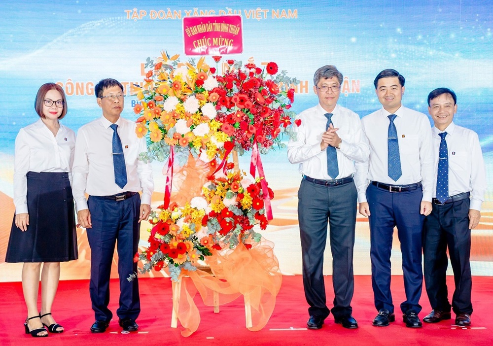 Petrolimex công bố Quyết định thành lập Công ty Xăng dầu Bình Thuận