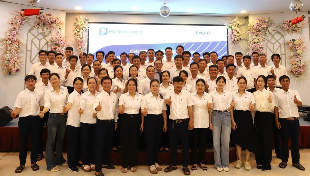 Petrolimex Bình Thuận nâng chuẩn dịch vụ: Đào tạo Văn minh thương mại – Chạm tới niềm tin khách hàng
