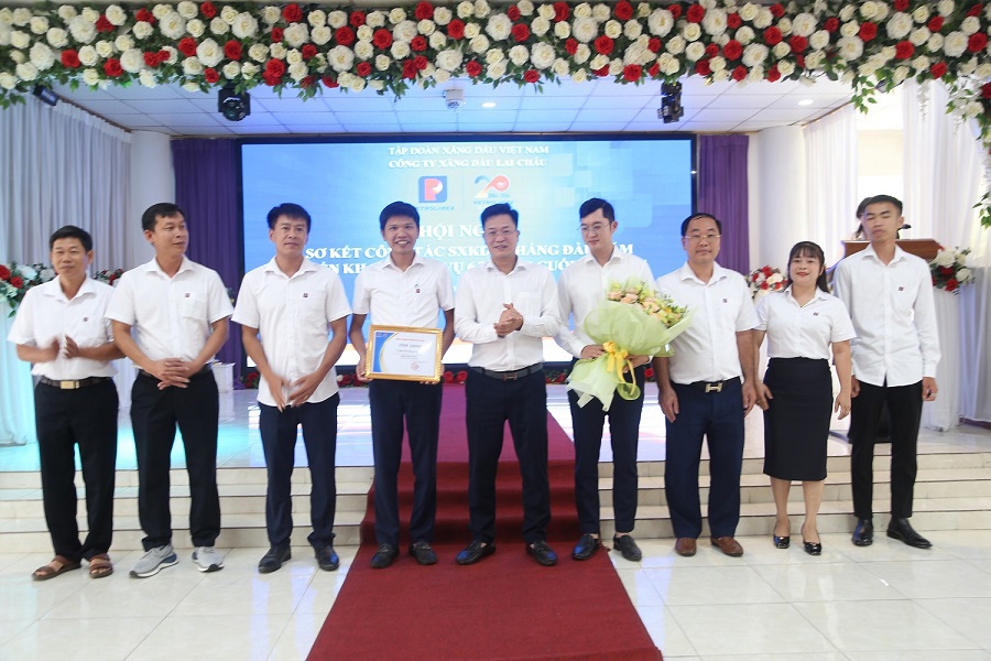 Công ty Xăng dầu Lai Châu tổ chức Hội nghị sơ kết công tác sản xuất kinh doanh 6 tháng đầu năm 2024