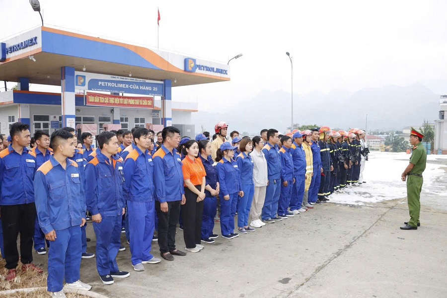 Thực tập, diễn tập phương án chữa cháy và cứu nạn cứu hộ phối hợp nhiều thành phần năm 2024