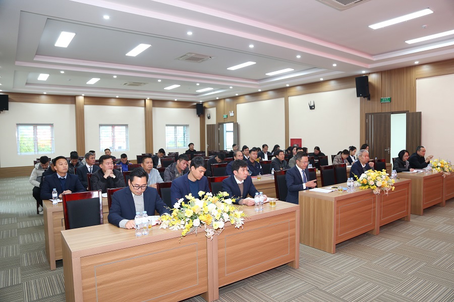 Hội nghị tổng kết công tác Đảng năm 2024 và triển khai nhiệm vụ năm 2025 Đảng bộ Công ty xăng dầu Lai Châu