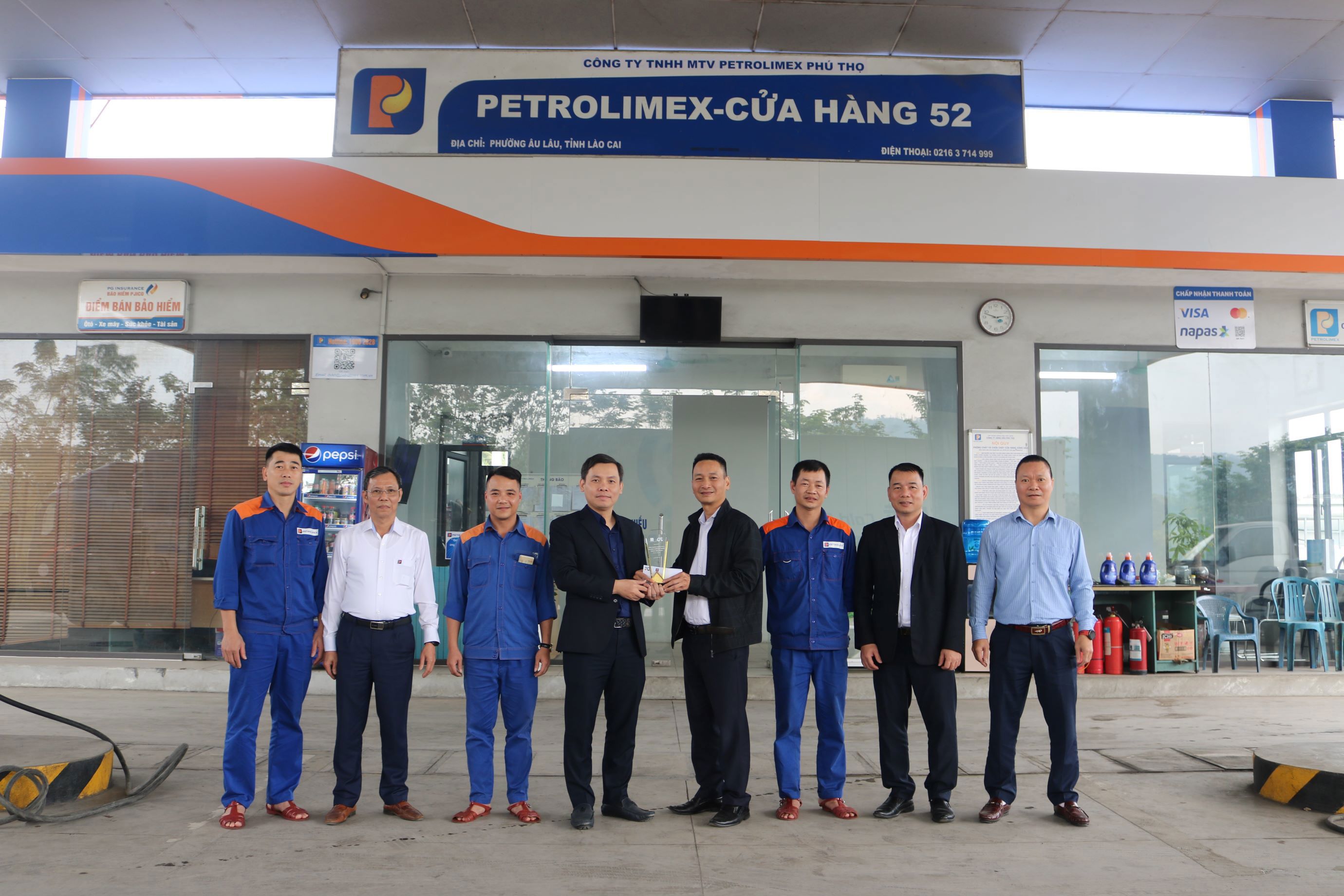 Petrolimex-Cửa hàng 52, C.ty TNHH MTV Petrolimex Phú Thọ lần đầu đạt sản lượng Xăng dầu bán lẻ 1000 m3/tháng