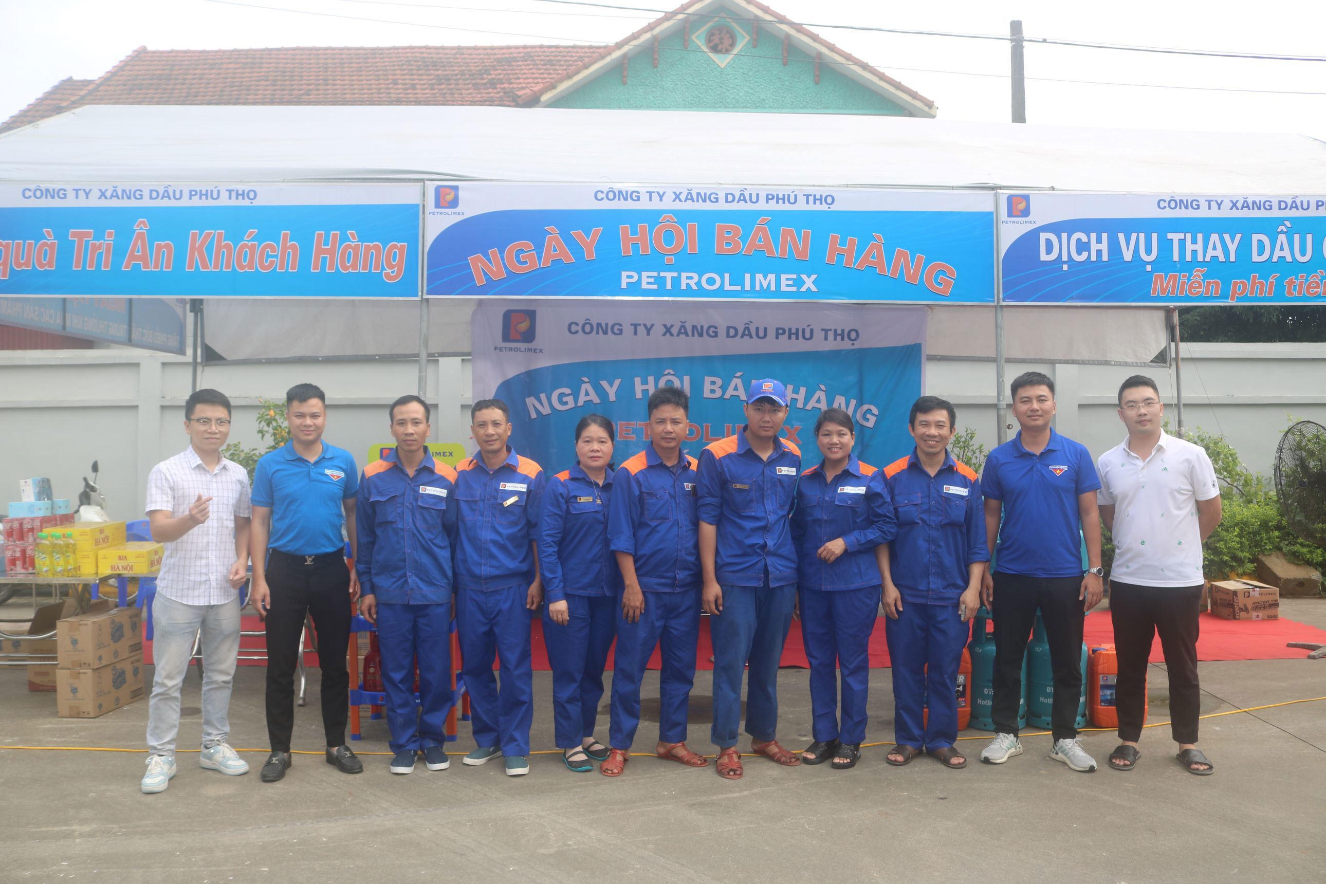 Tổ chức ngày hội bán hàng tại Petrolimex Cửa hàng 66 – Tam Nông