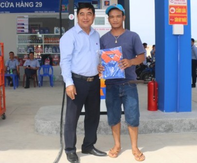 Khai trương Cửa hàng tại huyện Mỹ Xuyên