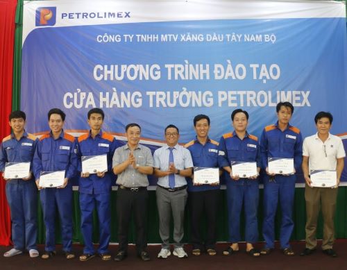 Đào tạo nâng cao kỹ năng bán hàng khối cửa hàng xăng dầu