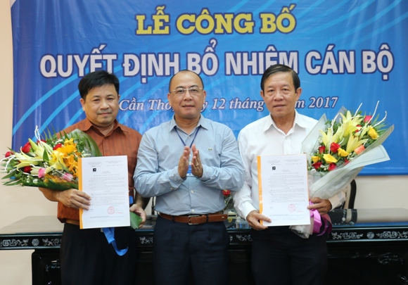 Công bổ quyết định bổ nhiệm cán bộ