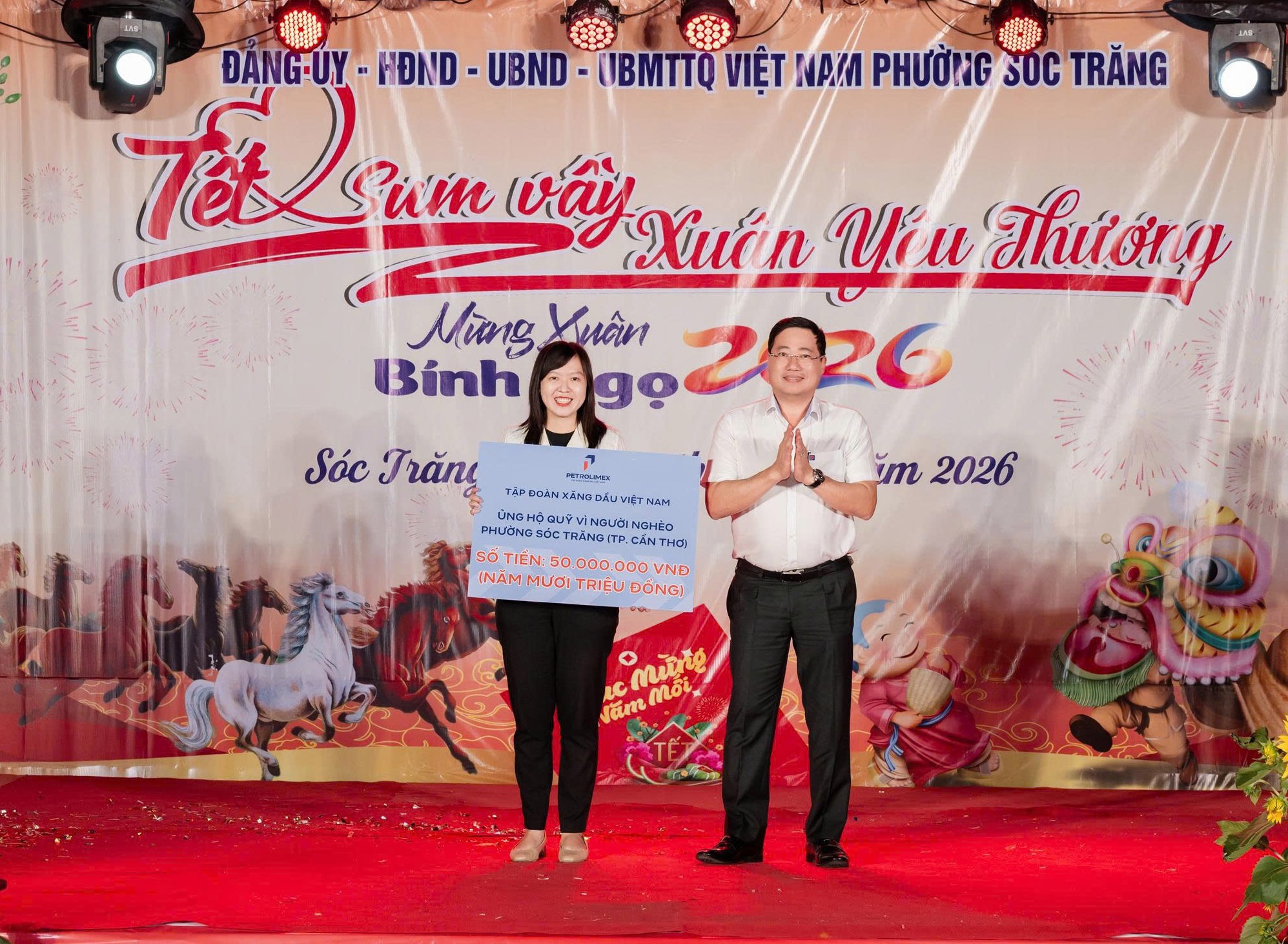 Petrolimex trao 400 triệu đồng ủng hộ Quỹ “Vì người nghèo” tại 08 xã, phường thuộc thành phố Cần Thơ