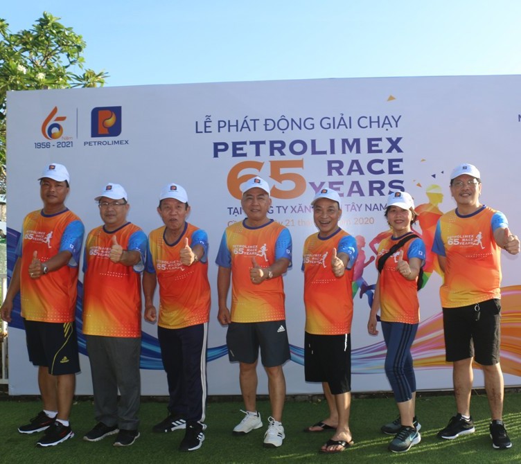 Khởi động giải chạy online “Petrolimex Race 65 Years”