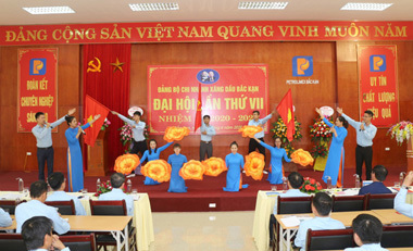 Đảng là niềm tin tất thắng