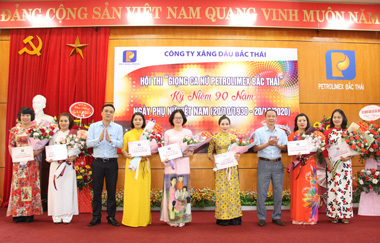 Phụ nữ tỏa sáng thời đại 4.0