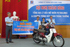 Khách hàng trúng thưởng xe máy Honda dream
