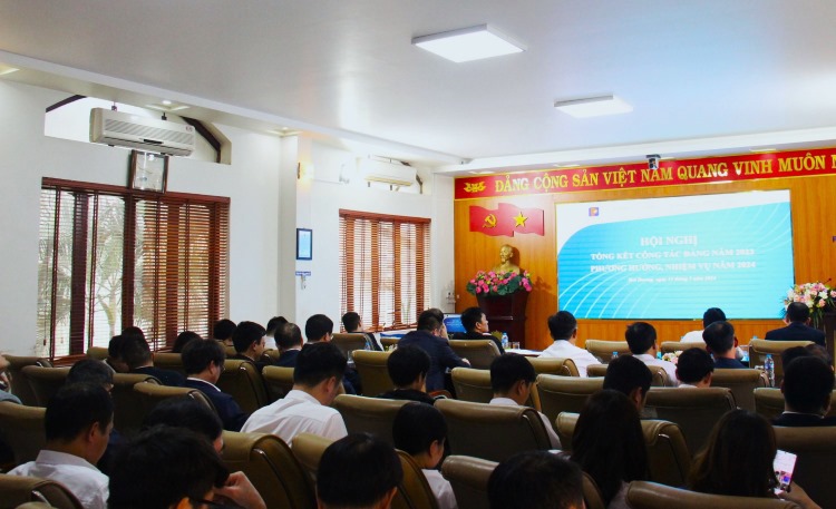 Công ty Xăng dầu Hải Dương (Petrolimex Hải Dương) tổ chức Hội nghị tổng kết công tác Đảng năm 2023, phương hướng nhiệm vụ năm 2024