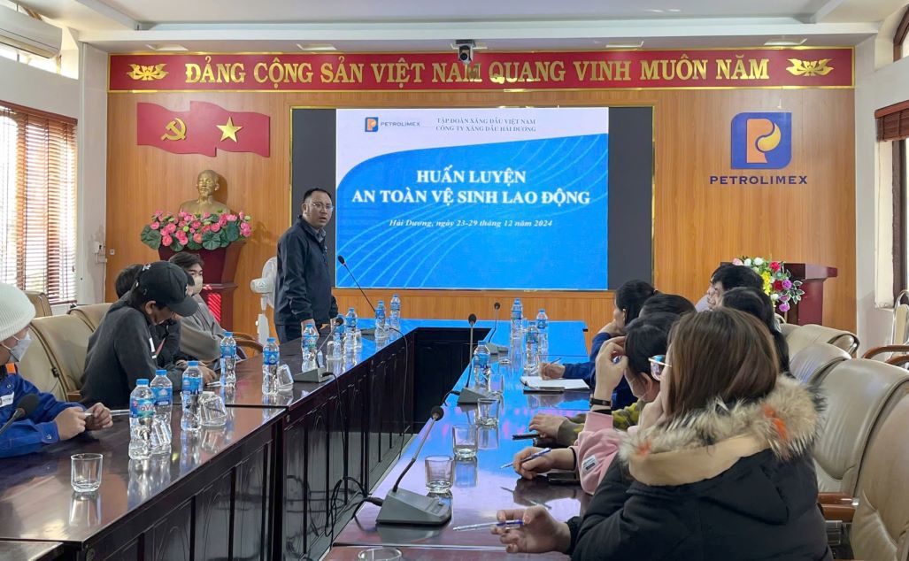 Công ty Xăng dầu Hải Dương tổ chức huấn luyện An toàn vệ sinh lao động đợt 2 năm 2024