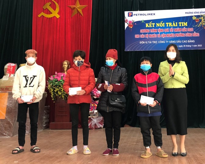 Xuân gắn kết - Tết sum vầy