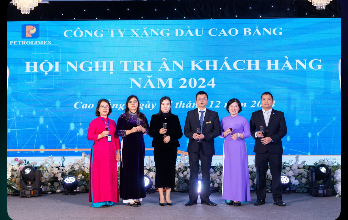 Petrolimex Cao Bằng tổ chức thành công Hội nghị khách hàng năm 2024