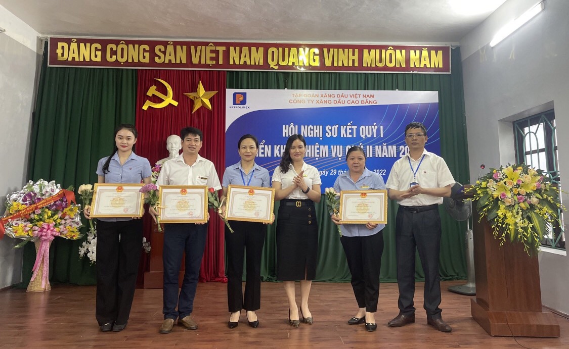 Petrolimex Cao Bằng tổ chức hội nghị sơ kết Quý I/2022