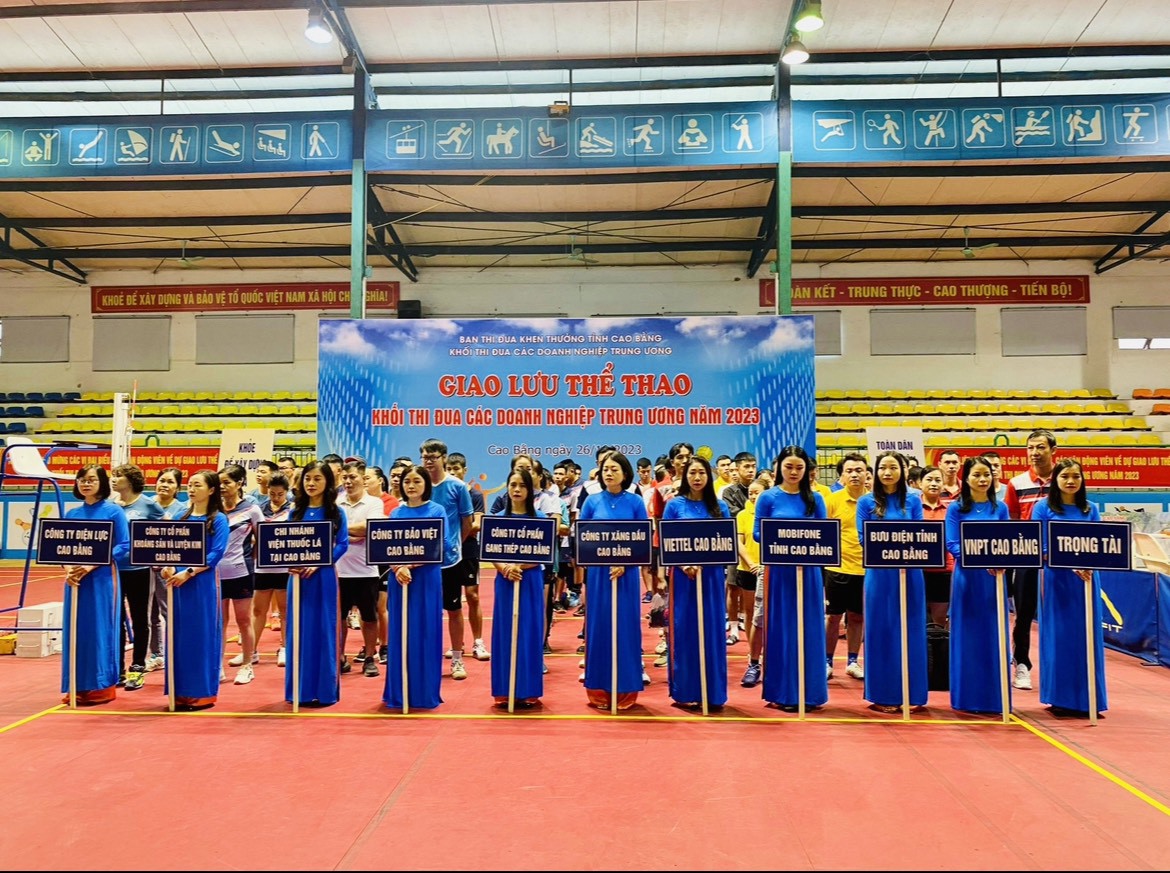 Công ty Xăng dầu Cao Bằng tổ chức thành công chương trình giao lưu khối thi đua các DNTW năm 2023