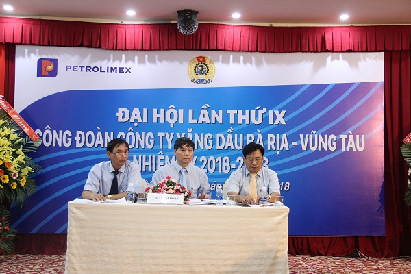 Đổi mới hoạt động CĐ vì lợi ích của NLĐ và sự phát triển bền vững
