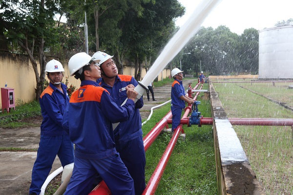 Thực tập phương án chữa cháy và cứu nạn cứu hộ tại kho K2