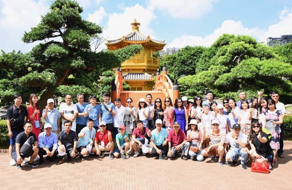 Quan tâm đến đời sống tinh thần người lao động