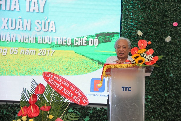 Liên hoan chia tay đ/c Nguyễn Xuân Sửa, Giám đốc Chi nhánh Xăng dầu Bình Thuận nghỉ hưu theo chế độ