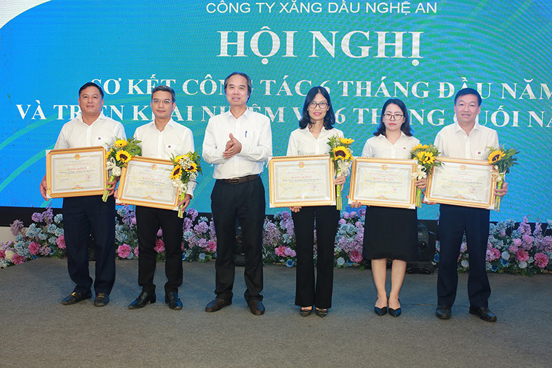 Hội nghị sơ kết công tác 6 tháng đầu năm 2023 và triển khai nhiệm vụ 6 tháng cuối năm 2023