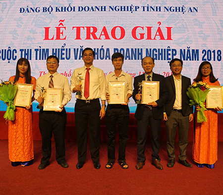 Tôn vinh lao động sáng tạo & văn hóa Petrolimex
