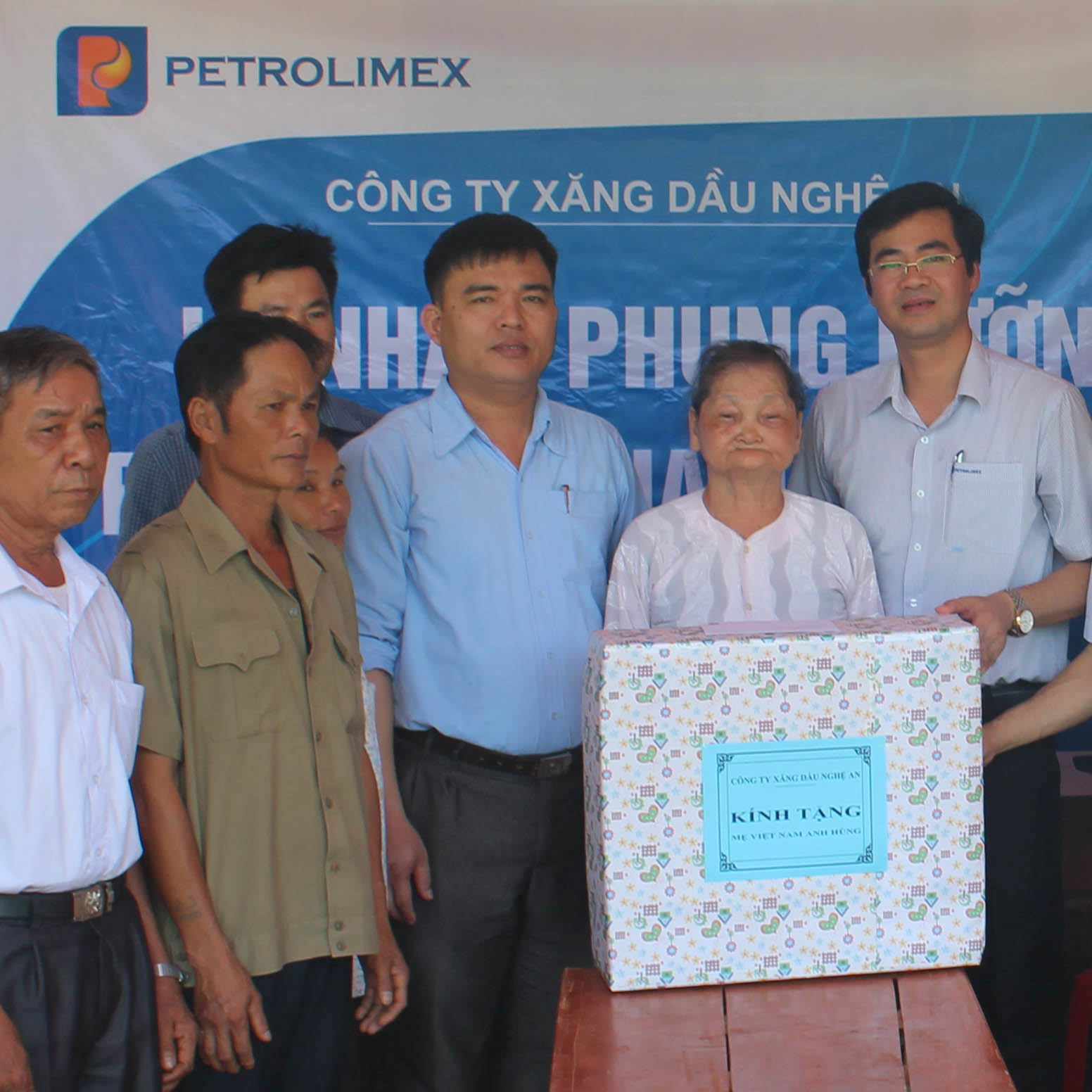 Tổ chức lễ nhận phụng dưỡng Mẹ VNAH Nguyễn Thị Sinh