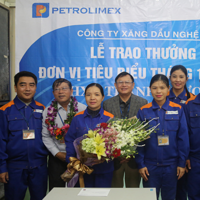 Tôn vinh CHXD Thanh Chương là đơn vị tiêu biểu tháng 11