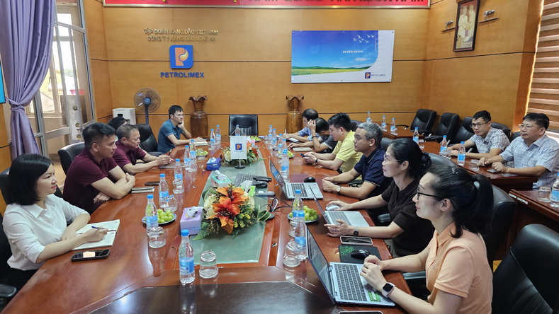 Tăng cường trao đổi chia sẻ kinh nghiệm ứng dụng CNTT và Chuyển đổi số trong công tác 5S giữa Petrolimex Nghệ An và Petrolimex Hà Tĩnh