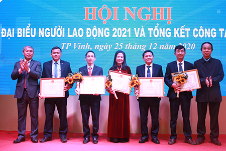 Phát huy thế mạnh thương hiệu, phấn đầu hoàn thành mục tiêu năm 2021