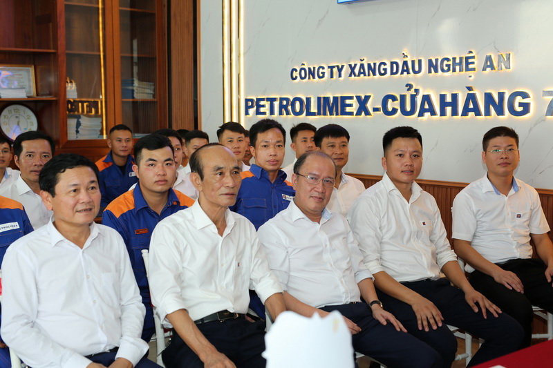 CHXD 76 – Quỳnh Vinh: Đơn vị tiêu biểu tháng 5/2025 – Lan tỏa khí thế thi đua sau Đại hội Đảng bộ Công ty lần thứ XXIX