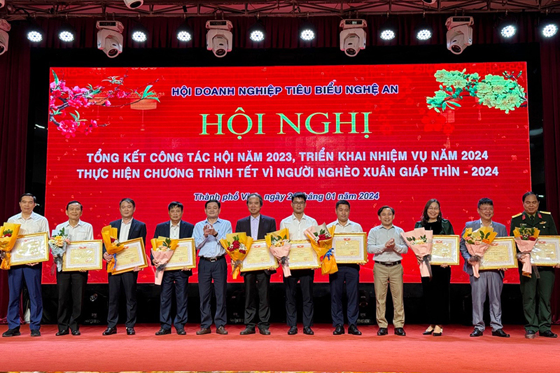 Một số hoạt động hưởng ứng, hỗ trợ chương trình Tết vì người nghèo - Xuân Giáp Thìn 2024