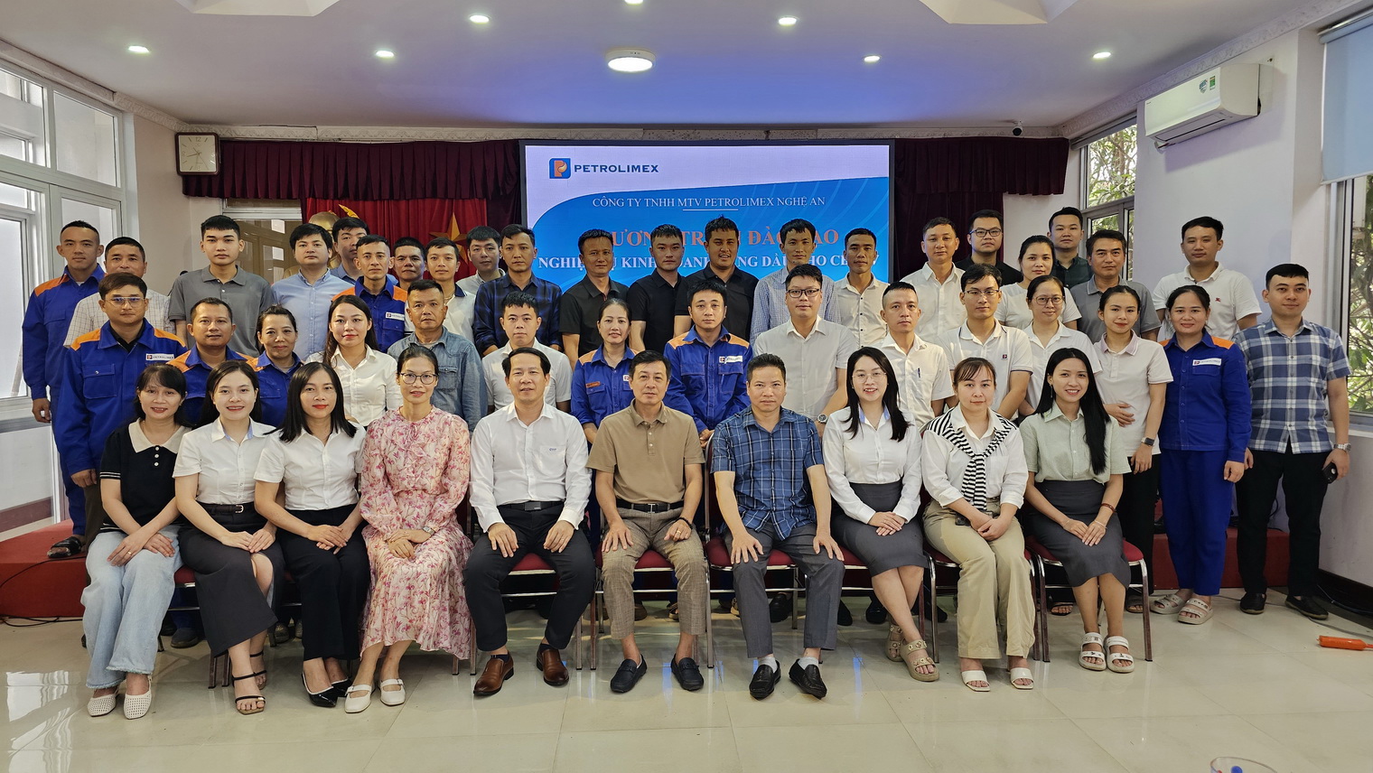 Chú trọng đào tạo nguồn nhân lực mới - Nâng tầm chất lượng kinh doanh bán hàng