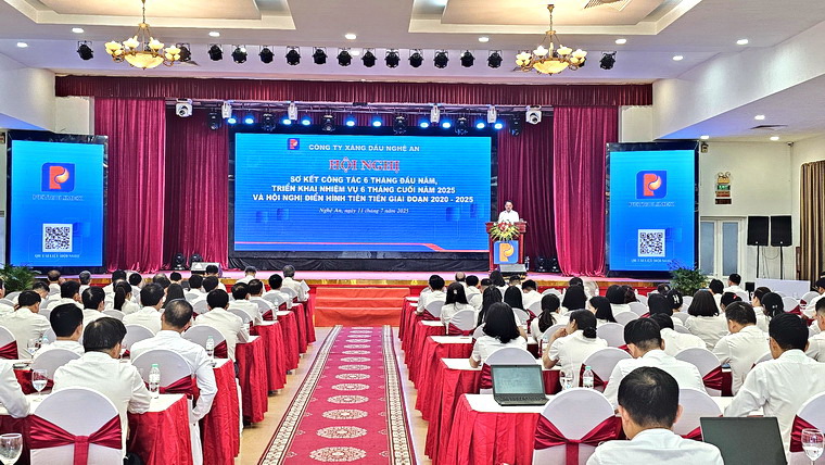 Tổ chức Hội nghị sơ kết 6 tháng đầu năm và Hội nghị điển hình tiên tiến giai đoạn 2020 - 2025