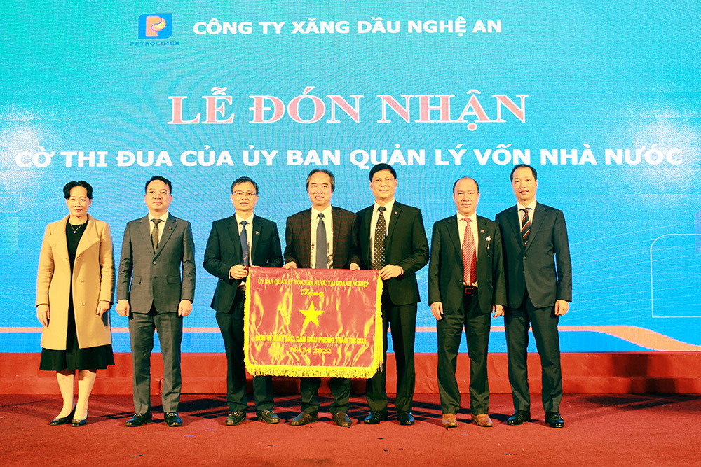 Tổ chức Hội nghị đại biểu người lao động năm 2024 và tổng kết công tác năm 2023
