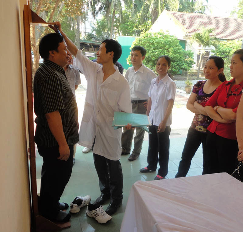 Quan tâm đến sức khỏe người lao động
