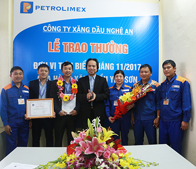 Tôn vinh CHXD Yên Sơn tiêu biểu tháng 11.2017