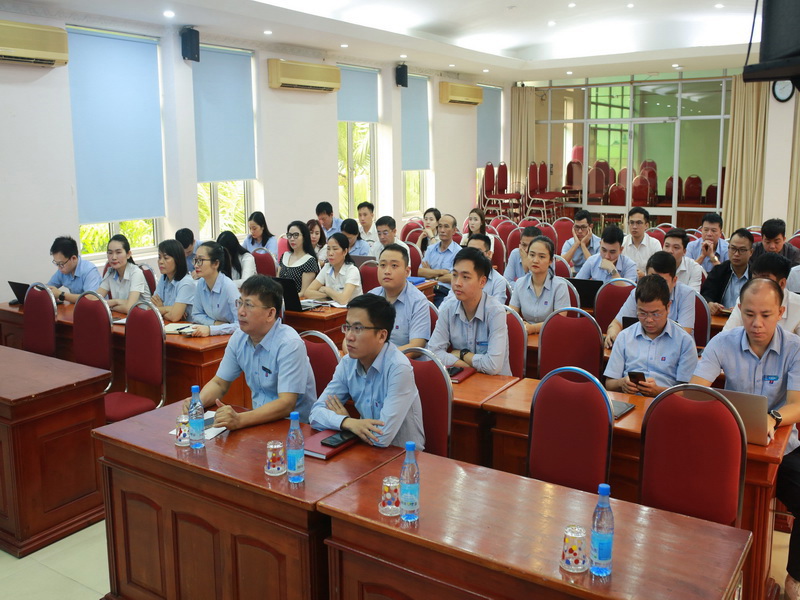 Tổ chức tập huấn an toàn vệ sinh lao động cho CBCNV-NLĐ năm 2025
